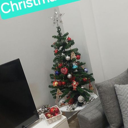 Artemis Modern Apartment Атина Екстериор снимка