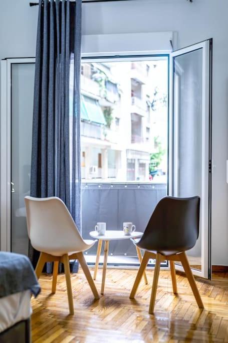 Artemis Modern Apartment Атина Екстериор снимка